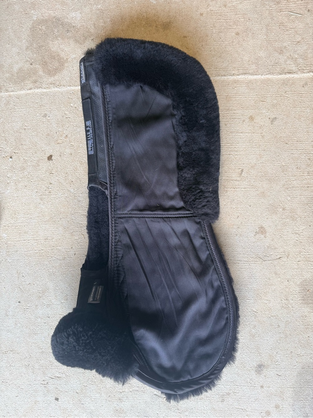 Stubben Streamline Adjuster Lambswool Jumping Half Pad - Large - Picture 4 of 6